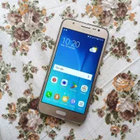 سامسونگ جی ۵ ( j5 )