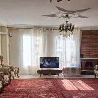 شهرک ولیعصر/97متر/شمالی روبه نما/غرق در نور