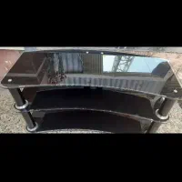 میز تلویزیون سالم و بزرگ