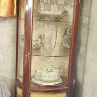 یک جفت بوفه دکوری قدیمی