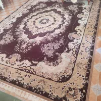 2 عدد فرش 12 متری 700 شانه زیبا در حد نو