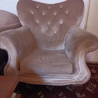 مبل و عسلی