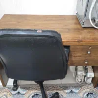 میز چوبی
