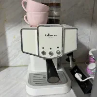 اسپرسوساز سفید در حد نو