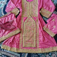 لباس بنارسی شیک با قیمت مناسب در صورت خرید پیام...