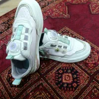 کفش مدل پیچی