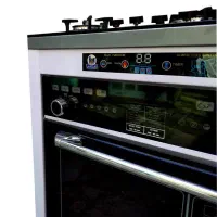 اجاق گاز لوکس و مدرن + کمد و کشو