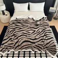 پتو دونفره دو رو ببعی|رختخواب، بالش، پتو|ساوه, |دیوار