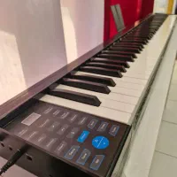 پیانو دیجیتال