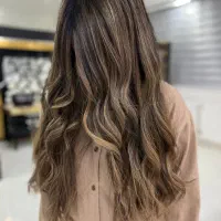 رنگ و لایت تخصصی مو با تخفیف ویژه برای این هفته|خدمات آرایشگری و زیبایی|خرم‌آباد, |دیوار