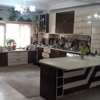 رهن واجاره ۱۴۳متری طبقه اول