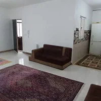 واحد ۲خوابه ۸۲متری در خیابان گلها