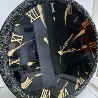 ساعت دیواری رزین طرح ماه