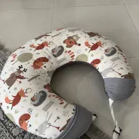 بالشت شیردهی