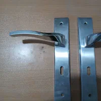 دستگیره در اتاق یا سرویس