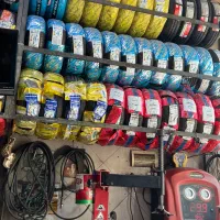 شاگرد اپاراتی لاستیک فروشی