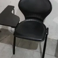 صندلی دانش آموز