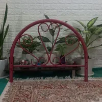تخت تک نفره فلزی صورتی