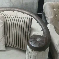 نیم ست مبلمان ۵ نفره|صندلی و نیمکت|مشهد, شهید قربانی|دیوار