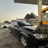 دنا مدل۹۵ مشکی|خودرو سواری و وانت|اندیشه, اندیشه فاز ۴|دیوار