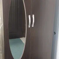 کمد لباس و آینه شمعدان تمیز و سالم