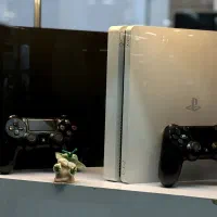فروش ۲ عدد ps4 کپی خور