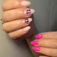 کاشت ناخن ترمیم ناخن قیمت باور نکردنی|خدمات آرایشگری و زیبایی|شاهین‌شهر, فردوسی|دیوار