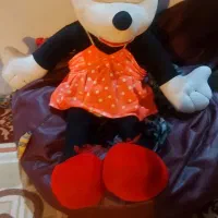 عروسک میکی موس و شتر مرغ