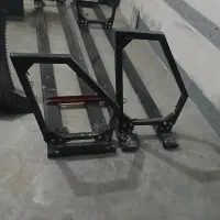 گلگیر عقب و گارد بغل بنز تک