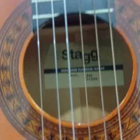گیتار استگ