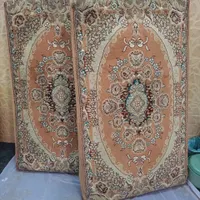 یک جفت پشتی سالم وتمیز|پشتی|قم, ناصردیوان|دیوار