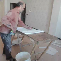 نصب انواع کاغذ دیواری وپوستر با ۴۳سال سابقه