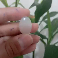 سنگ عقیق سفید