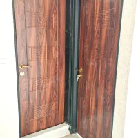 نصاب. درب چوبی.|خدمات پیشه و مهارت|اسلامشهر, شهرک انبیا|دیوار