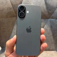 ایفون ۱۷ نرمال