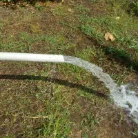 چاه کن حفاری چاه اب نیمه عمیق وعمیق
