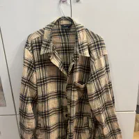 تعدادی  لباس|لباس|بجنورد, |دیوار