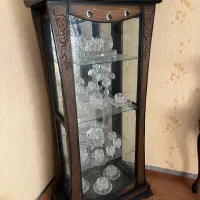 بوفه و میز آینه و شمعدان