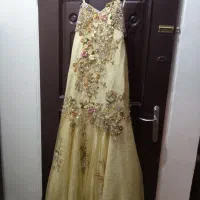 لباس مجلسی دنباله دار|لباس|تهران, نیروی هوایی (پیروزی)|دیوار