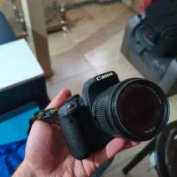 دوربین عکاسی کانن 700d