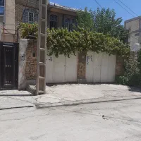 خانه جهت  رهن قلعه نو ماشین رو حیاط مستقل|اجارهٔ خانه و ویلا|شیراز, کفترک|دیوار