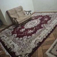 قالی ۹متری مبلمان هفت نفره وچهار عدد پشتی