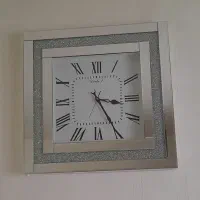 ساعت دیواری