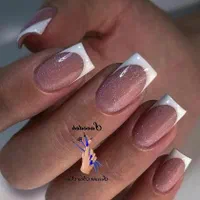 کاشت ناخن/ترمیم ناخن ۱۸۹هزارتومان