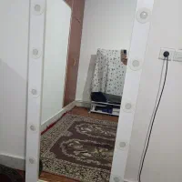 آینه قدی چراغ دار