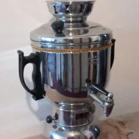 سماور نو و آکبند مال ۲۴ سال پیش|قوری، کتری، قهوه‌ساز دستی|تبریز, |دیوار