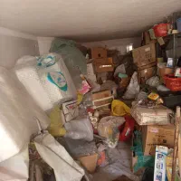 تعدادی ضروف یکبار مصرف وپلاسکو