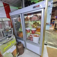 یخچال ایستاده در حد نو مخصوص بستنی فروشی