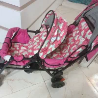 کالسکه سالم دوقلو