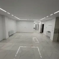 یک واحد نو ساز۱۳۰ متری